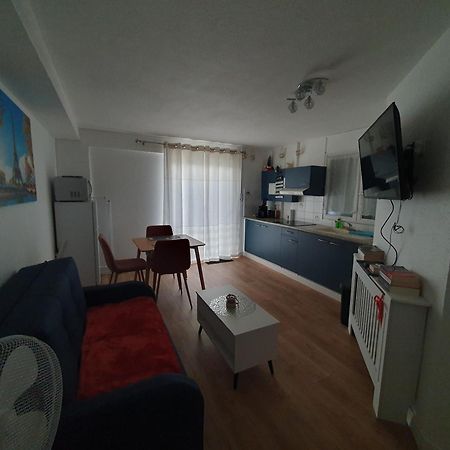 Studio Equipe Et Meuble St Cyprien แซงต์-ซีเปรียง ภายนอก รูปภาพ